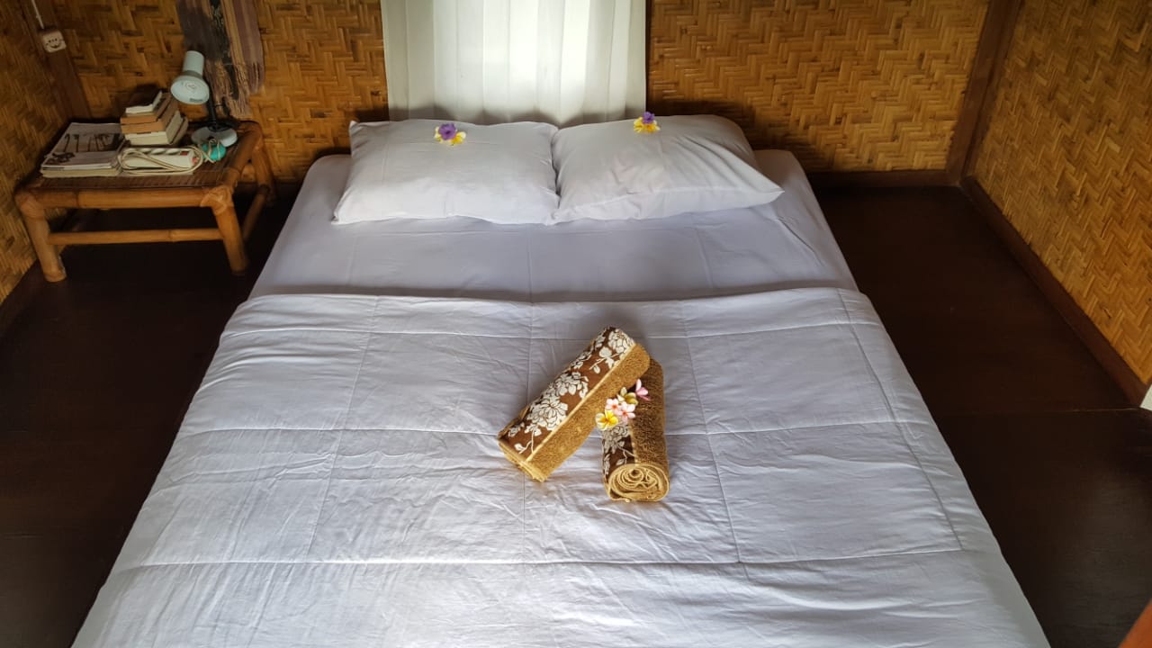 Deluxe Room - Pondok Indah Bungalow
